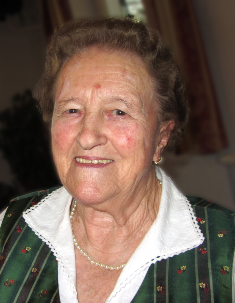Wir trauern um Frau Aloisia Fröhlich aus Siegensdorf