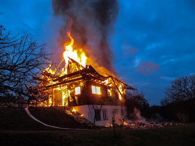 Wohnhausbrand in Langegg (Fotos)