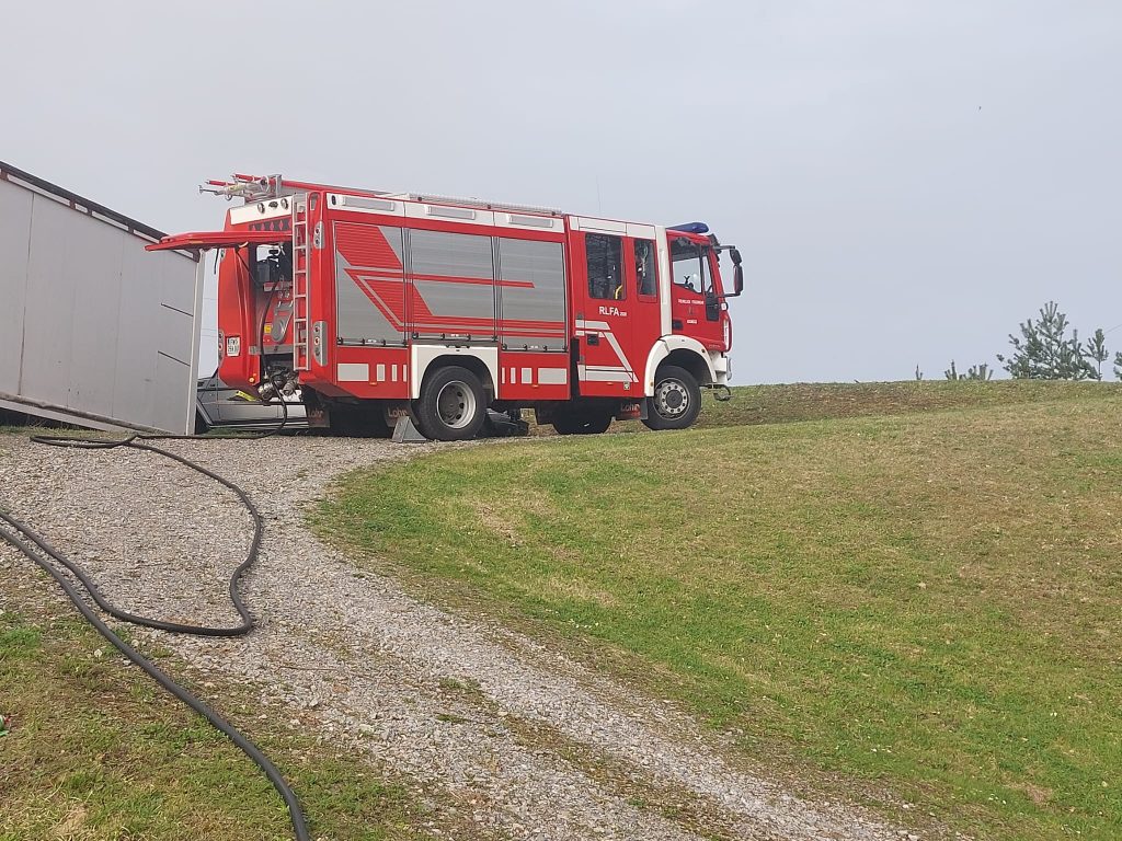 Böschungsbrand durch Osterfeuer