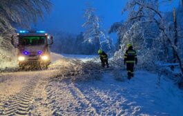 Zahlreiche Einsätze nach Wintereinbruch